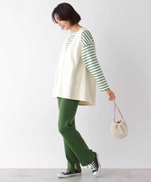 LEPSIM(レプシィム)の「Vネックプルオーバーベスト(トップス・レディース・キナリ08/モカ53・FREE SIZE)」の4枚目の写真