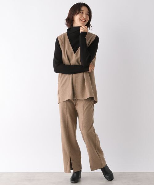 LEPSIM(レプシィム)の「Vネックプルオーバーベスト(トップス・レディース・キナリ08/モカ53・FREE SIZE)」の6枚目の写真