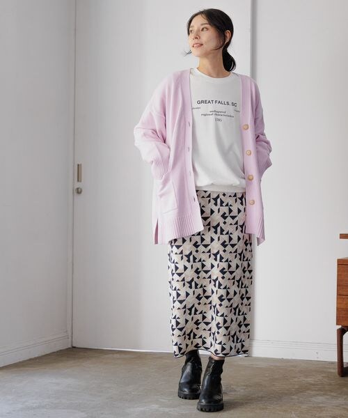 LEPSIM(レプシィム)の「アソートロゴスウェット(トップス・レディース・オフホワイト05/グレー12/ボルドー35/ネイビー89・FREE SIZE)」の13枚目の写真