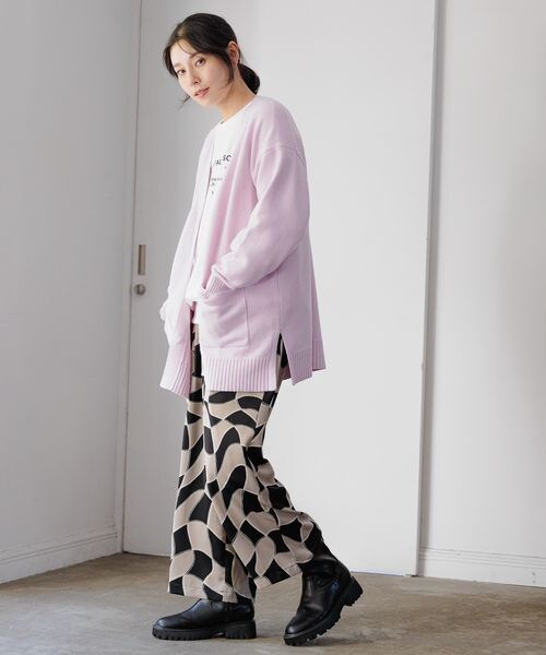 LEPSIM(レプシィム)の「アソートロゴスウェット(トップス・レディース・オフホワイト05/グレー12/ボルドー35/ネイビー89・FREE SIZE)」の14枚目の写真