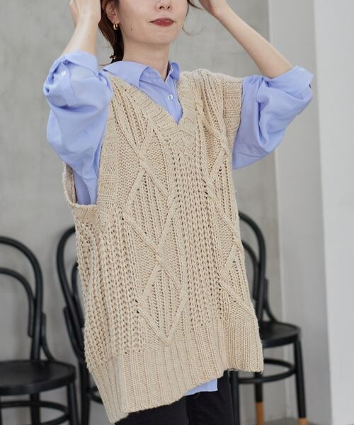 LEPSIM（レプシィム）の「レギュラーシャツ（トップス・レディース・オフホワイト05/ブルー82・FREE SIZE/FREE TALL）」の8枚目の写真