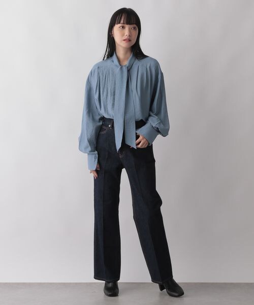 LOWRYS FARM（ローリーズファーム）の「ボウタイブラウス（トップス・レディース・アイボリー08/グレー18/ブルー85・F）」の10枚目の写真