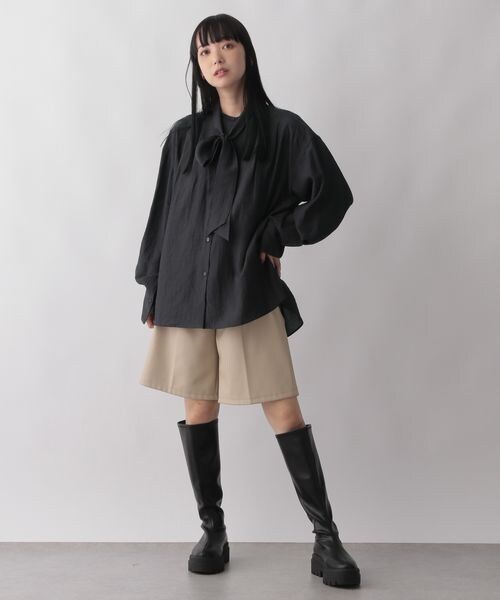 LOWRYS FARM（ローリーズファーム）の「ボウタイブラウス（トップス・レディース・アイボリー08/グレー18/ブルー85・F）」の7枚目の写真