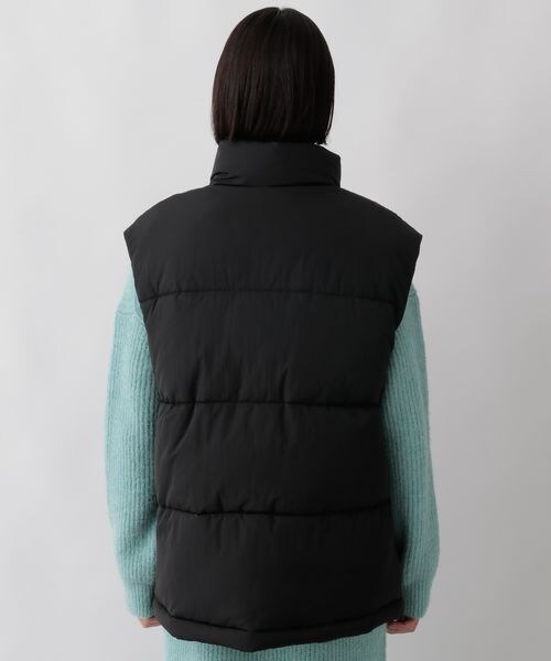 LOWRYS FARM（ローリーズファーム）の「エアサーマルスタンドベスト（ジャケット/アウター・レディース・アイボリー08/ブラック09・F）」の11枚目の写真