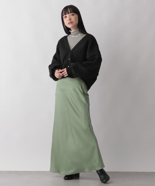 LOWRYS FARM(ローリーズファーム)の「キルトカーディガン(トップス・レディース・ホワイト05/ブラック09/グリーン75・F)」の6枚目の写真