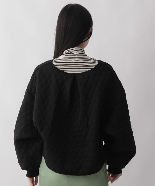 LOWRYS FARM(ローリーズファーム)の「キルトカーディガン(トップス・レディース・ホワイト05/ブラック09/グリーン75・F)」の13枚目の写真