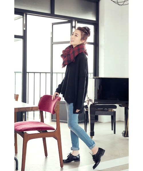 ORENDA（オレンダ）の「百搭開衩暖暖粗針毛衣（トップス・レディース・米白/黑・F）」の13枚目の写真