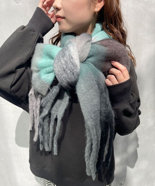 Lattice（Lattice）の「チェックボリュームマフラー（マフラー・レディース・ダークブラウン/イエロー/グリーン/オレンジ/パープル・0）」の3枚目の写真