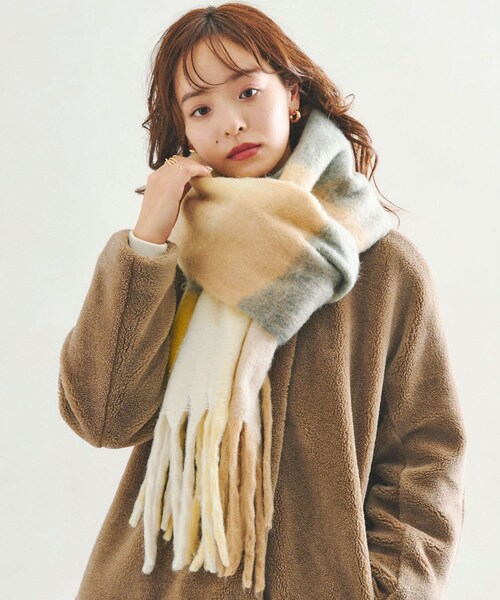 Lattice（Lattice）の「チェックボリュームマフラー（マフラー・レディース・ダークブラウン/イエロー/グリーン/オレンジ/パープル・0）」の2枚目の写真