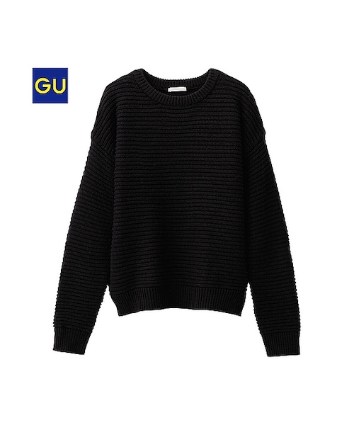 GU（ジーユー）の「（GU）ドルマンセーター（長袖）（WOMEN ⁄ ニット・レディース・GREEN/YELLOW/OFF WHITE/GRAY/BLACK/PINK・XL/S/M/L）」の3枚目の写真