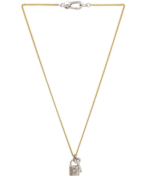 Marc by Marc Jacobs（マークバイマークジェイコブス）の「Marc by Marc Jacobs Locked In Orbit Lock & Key Pendant Necklace（ネックレス・レディース・Oro Multi・all）」の3枚目の写真