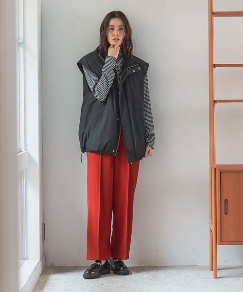 LEPSIM（レプシィム）の「ハタラク7DAYSストレートパンツ 2022冬（パンツ・レディース・キナリ08/ブラック09/ペールピンク21/レッド(WEB限定)/ブラウン58/イエロー64/カーキ78(新色)・SS/S/M/L/LL【WEB限定】）」の14枚目の写真