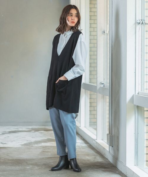 LEPSIM(レプシィム)の「ハタラク7DAYSテーパードパンツ 2022冬(パンツ・レディース・ブラック09/グレージュ13/レッド38/ブルーグリーン75/ブルー(WEB限定)・SS/S/M/L/LL【WEB限定】)」の14枚目の写真