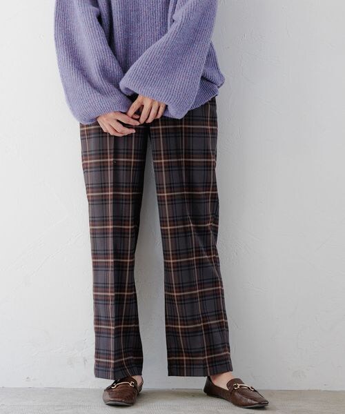 LEPSIM(レプシィム)の「ハタラク7DAYSチェックストレートパンツ 2022冬(パンツ・レディース・グレージュ13/ブラウン58/グリーン75・SS/S/M/L/LL【WEB限定】)」の12枚目の写真