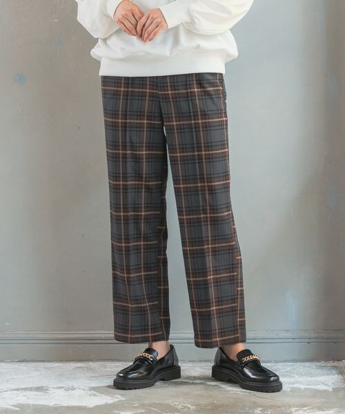 LEPSIM(レプシィム)の「ハタラク7DAYSチェックストレートパンツ 2022冬(パンツ・レディース・グレージュ13/ブラウン58/グリーン75・SS/S/M/L/LL【WEB限定】)」の2枚目の写真