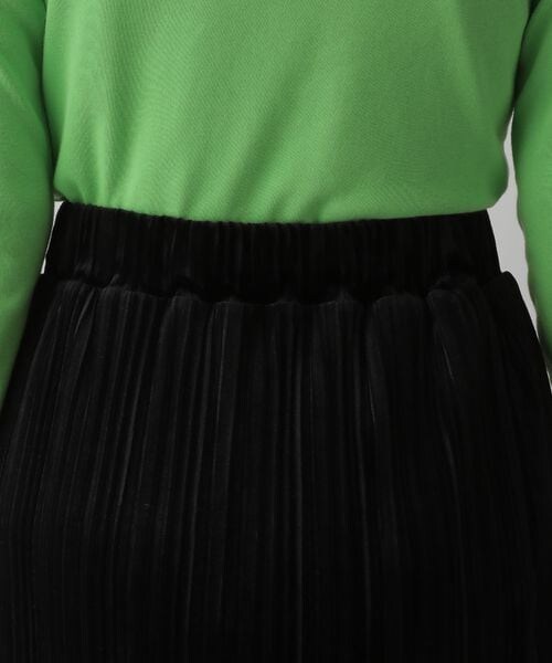 LOWRYS FARM（ローリーズファーム）の「ベロアプリーツタイトスカート（スカート・レディース・アイボリー08/ブラック09/ベージュ52・FREE/WEB限定ロング丈）」の14枚目の写真