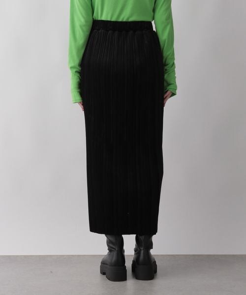 LOWRYS FARM（ローリーズファーム）の「ベロアプリーツタイトスカート（スカート・レディース・アイボリー08/ブラック09/ベージュ52・FREE/WEB限定ロング丈）」の12枚目の写真