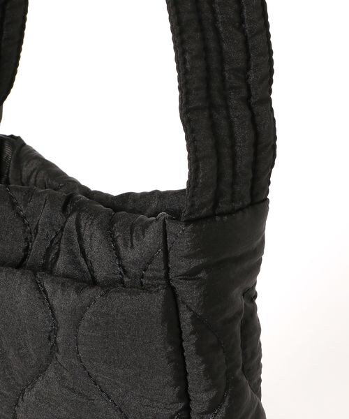 ローリーズファーム　キルティング　バッグ　ポーチ　チャーム　ブラック　3点セット 楽天市場】lowrys farm キルティング（バッグ・小物・ブランド