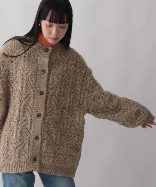 LOWRYS FARM(ローリーズファーム)の「ラメスカシニットカーディガン(トップス・レディース・アイボリー08/ベージュ52/グリーン72・フリーサイズ)」の9枚目の写真