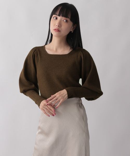 LOWRYS FARM（ローリーズファーム）の「パワショルニット（トップス・レディース・アイボリー08/ブラック09/ブラウン55・フリーサイズ）」の3枚目の写真