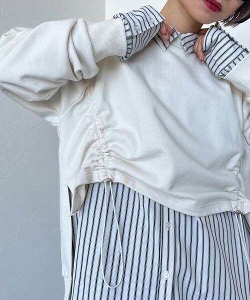 PAGEBOY（ページボーイ）の「ドロスト裏毛プルオーバー（トップス・レディース・オフホワイト05/ブラック09/ブラウン58・F）」の4枚目の写真