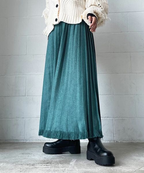 PAGEBOY（ページボーイ）の「ツイードプリーツスカート（スカート・レディース・ブラック09/グレージュ12/ターコイズ76・F）」の3枚目の写真