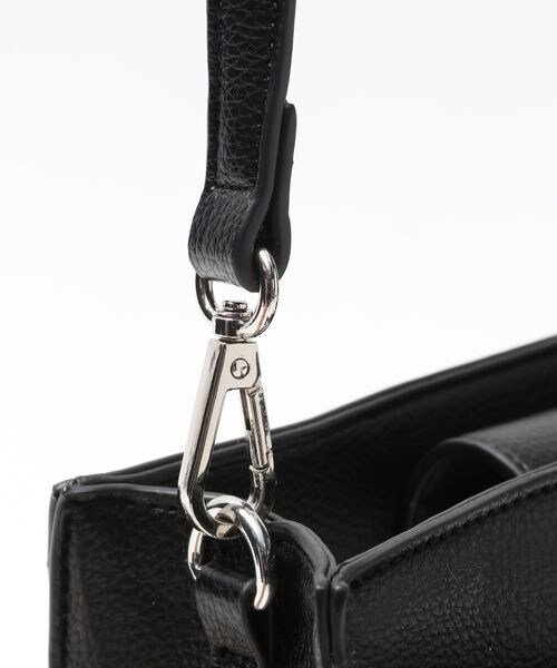 PAGEBOY（ページボーイ）の「コンビスクエアバッグ（バッグ・レディース・オフホワイト05/ブラック09/グリーン75・F）」の17枚目の写真