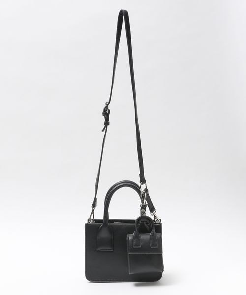 PAGEBOY（ページボーイ）の「コンビスクエアバッグ（バッグ・レディース・オフホワイト05/ブラック09/グリーン75・F）」の15枚目の写真