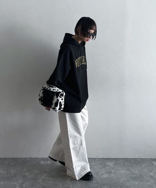 PAGEBOY（ページボーイ）の「クラックロゴパーカー（トップス・レディース・オフホワイト05/ブラック09/杢オートミール10・F）」の12枚目の写真