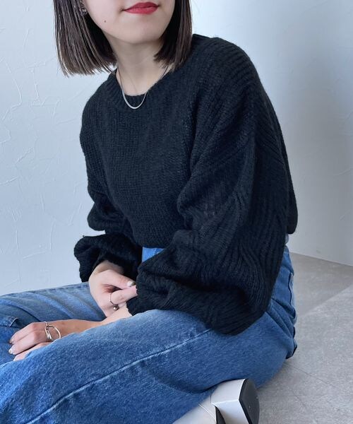 PAGEBOY（ページボーイ）の「メランジエアリーニット（トップス・レディース・ブラック09/グレージュ12/ピンク25/【WEB限定】ターコイズ76/ブルー82・F）」の6枚目の写真