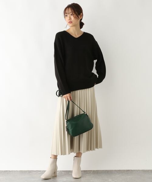 本田翼さん着用❤️ Backopen Knit Dress トゥデイフル　ブラック GLOBAL WORK（グローバルワーク）の「本田翼さん着用/毛玉になり