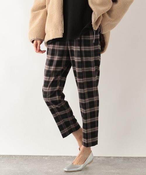 GLOBAL WORK（グローバルワーク）の「あったかウツクシルエットテーパード柄（パンツ・レディース・ブラックタータンチェック09/グレーグレンチェック15/ブラウングレンチェック55/ネイビータータンチェック88・XS/S/M/L/XL/【WEB限定】XXL）」の10枚目の写真