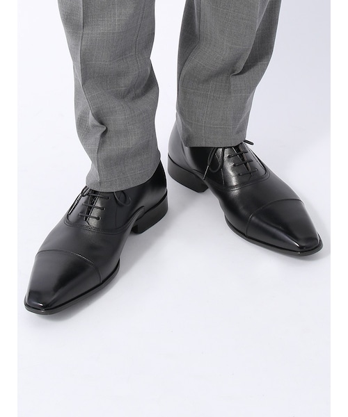 THE SUIT COMPANY(ザ・スーツカンパニー)の「セミロングノーズ ストレートチップシューズ(ドレスシューズ・メンズ・ブラック(色柄コード:BL)/ブラウン(色柄コード:BR)/ダークブラウン(色柄コード:DB)・25.0cm(40)/24.5cm/25.0cm/25.5cm/26.0cm/26.5cm/27.0cm)」の6枚目の写真