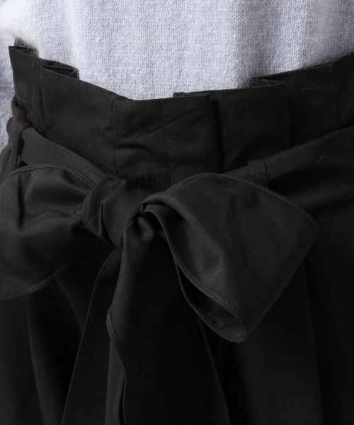 Heather(ヘザー)の「リボンタックパンツ(パンツ・レディース・ブラック/ベージュ・FREE)」の6枚目の写真
