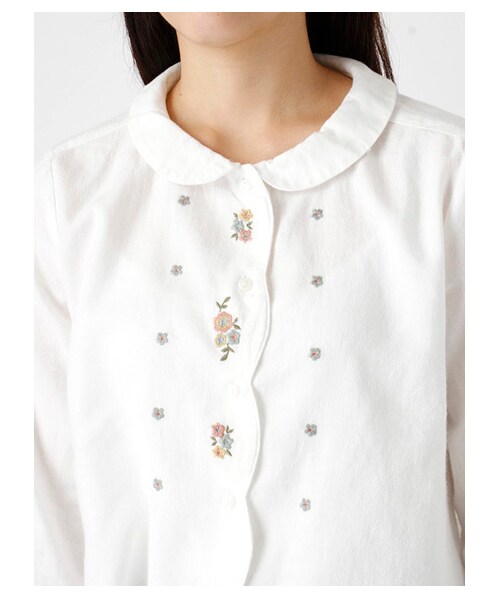 ehka sopo（エヘカソポ）の「綿ビエラ起毛前立刺繍ブラウス1702516-41-13-11（シャツ・ブラウス・レディース・オフホワイト/ピンク/サックスブルー・M）」の7枚目の写真