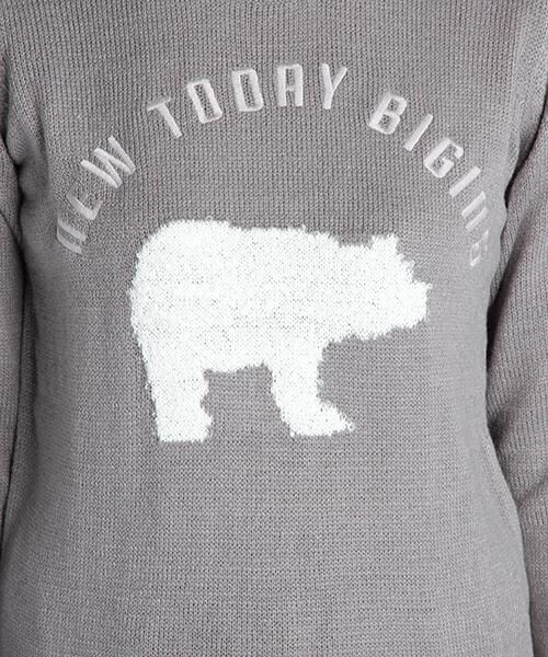 RAY CASSIN（レイカズン）の「クマ柄プルオーバーニット（トップス・レディース・ネイビー/グレー/オフシロ・FREE）」の7枚目の写真