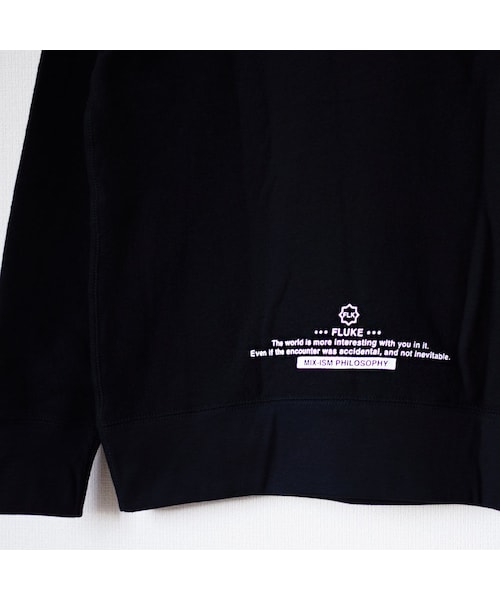 STORES.jp（ストアーズドットジェーピー）の「スウェット クルーネック MONSTER CITY （ブラック） 【fluke】（Tシャツ/カットソー・メンズ・その他）」の4枚目の写真