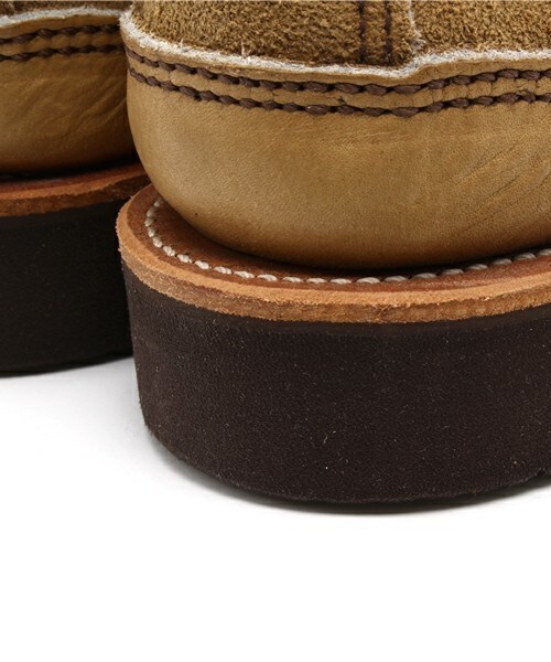 RUSSELL MOCCASIN（ラッセルモカシン）の「RUSSELL MOCCASIN　別注  5-Eyelet Sporting CraysChukka（ブーツ・メンズ・ベージュ・US-8h/US-7h/US-8）」の8枚目の写真