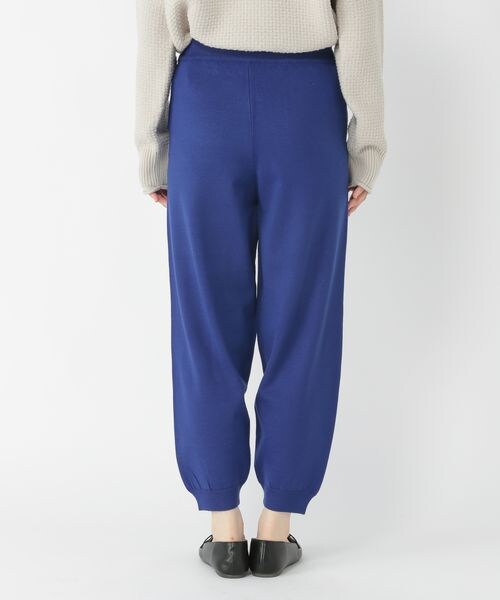 studio CLIP（スタディオクリップ）の「12ゲージニットパンツ（パンツ・レディース・オフホワイト11/ブラック19/ブルー80・M/L）」の9枚目の写真