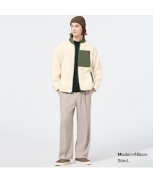 GU（ジーユー）の「バギースラックス（ストレートパンツ）」