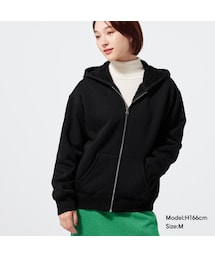 GU（ジーユー）の「裏ボアスウェットフルジップパーカ(長袖)+E（長袖）」