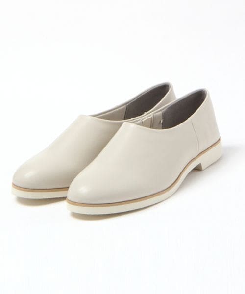 studio CLIP（スタディオクリップ）の「隠しサイドゴアスリッポン（シューズ・レディース・ブラック19/ブラウン50/アイボリー52・M/L/LL(WEB限定)）」の3枚目の写真