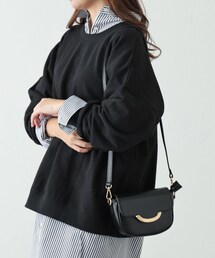 OUVRAGE CLASSE | レザースモールショルダーバッグ(ショルダーバッグ)