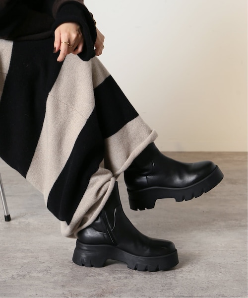 GIANVITO ROSSIジャンヴィト ロッシ MUSE de Deuxieme Classe購入2022SS BIJOUX ミュール(5.5cm)(サンダル)未使用品[LFWA72859] GIANVITO ROSSI⁄ジャンヴィト ロッシSUEDE ローファー（CAMEL