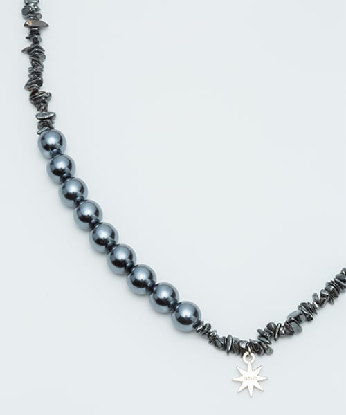 GDC（ジーディーシー）の「HEMATITE PEARL NECKLACE（アクセサリー・メンズ・WHITE/BLACK・FREE）」の5枚目の写真