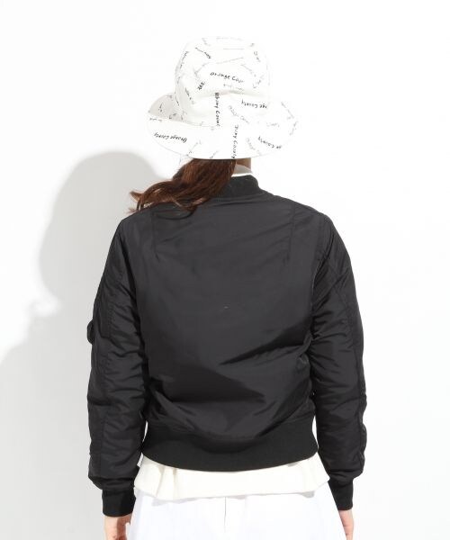 LOWRYS FARM（ローリーズファーム）の「☆WEB先行予約☆ＭＡ－１（ジャケット/アウター・レディース・オフ/ブラック/カーキ・Ｍ/Ｌ）」の5枚目の写真