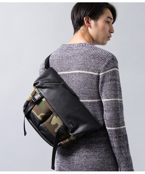 JUNRED（ジュンレッド）の「【先行予約】【LARKiNS×JUNRed】別注メッセンジャーバッグ（バッグ・メンズ・ブラック/カーキ/ネイビー・F）」の15枚目の写真