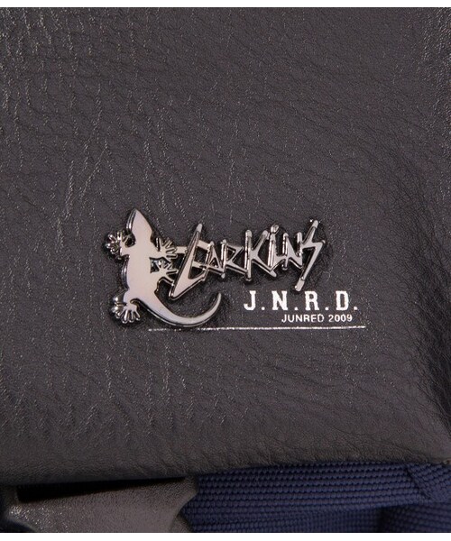 JUNRED（ジュンレッド）の「【先行予約】【LARKiNS×JUNRed】別注メッセンジャーバッグ（バッグ・メンズ・ブラック/カーキ/ネイビー・F）」の9枚目の写真