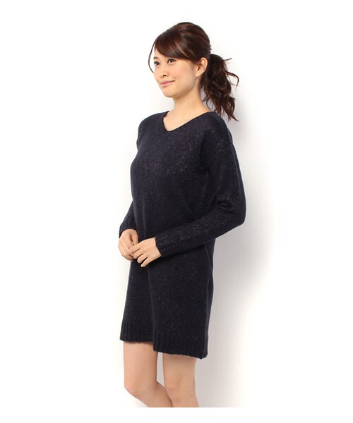 laboratory work（ラボラトリーワーク）の「ラメ混Vネックニットワンピース（ワンピース/ドレス・レディース・グレー系/モカ/ネイビー・M）」の5枚目の写真