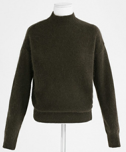 DHOLIC（ディーホリック）の「5colorハイネックアンゴラニット（ニット/セーター・レディース・アイボリー/グレー/カーキグレー/ブラック/ミント・FREE）」の4枚目の写真